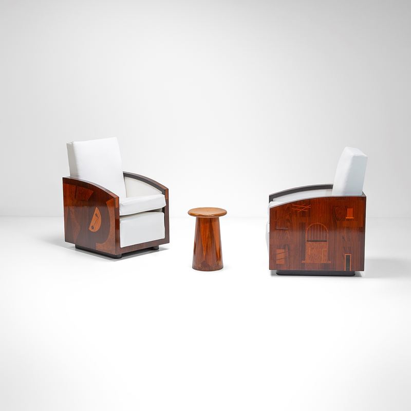 Piero Portaluppi : Due poltrone con tavolo occasionale.  - Auction Fine Design - Cambi Casa d'Aste