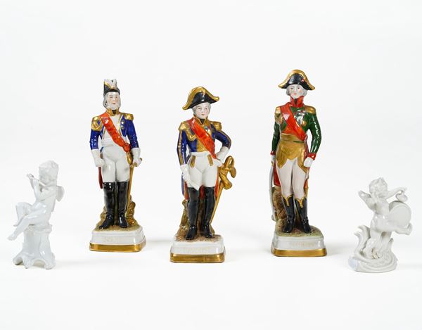 Tre figurine di soldati, XX secolo.