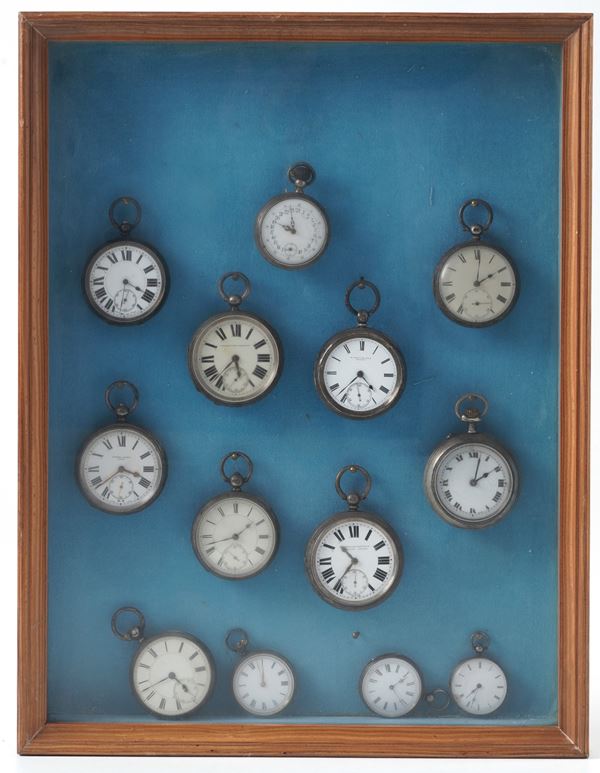 Collezione di tredici orologi da tasca. Fine XIX-inizi XX secolo
