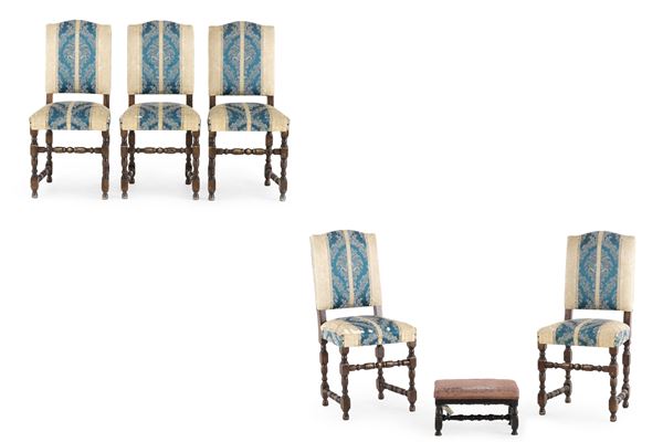 Cinque sedie in stile secentesco