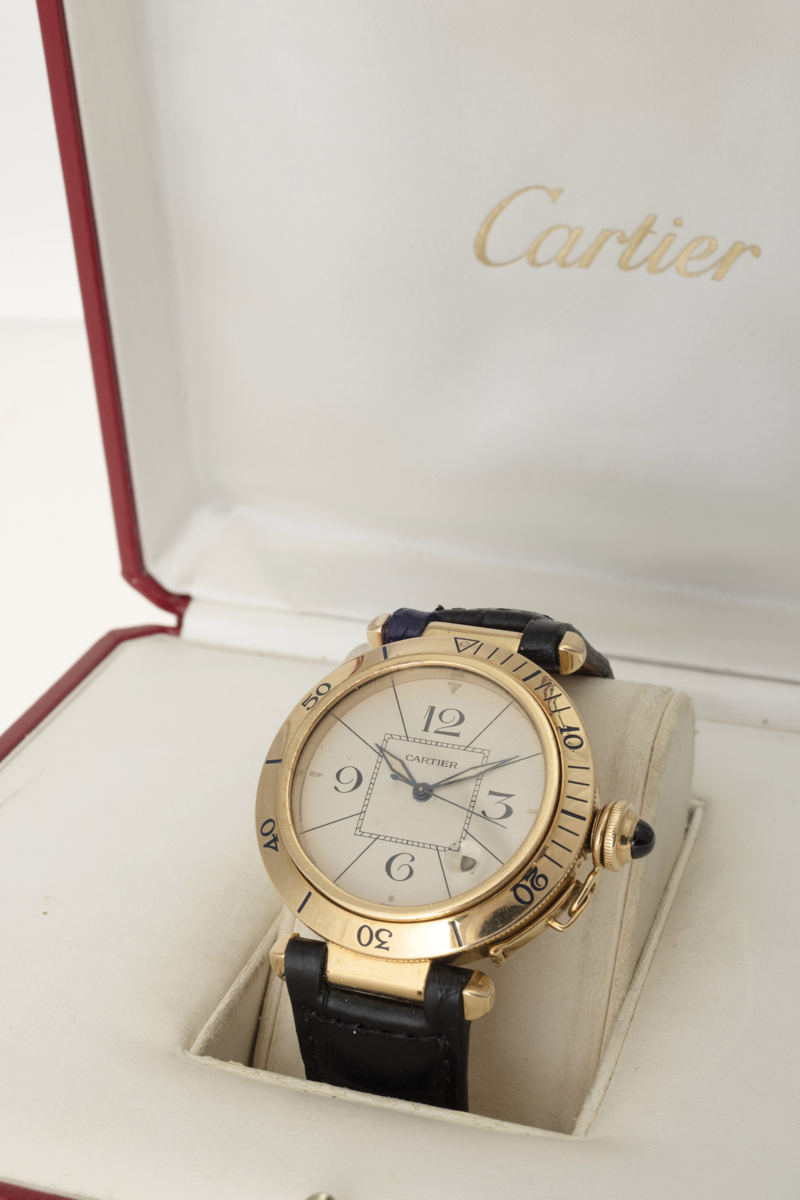Cartier - Pasha Ref 1020 Grande Misura in Oro Giallo 18k, Carica Automatica con Datario, Completo...