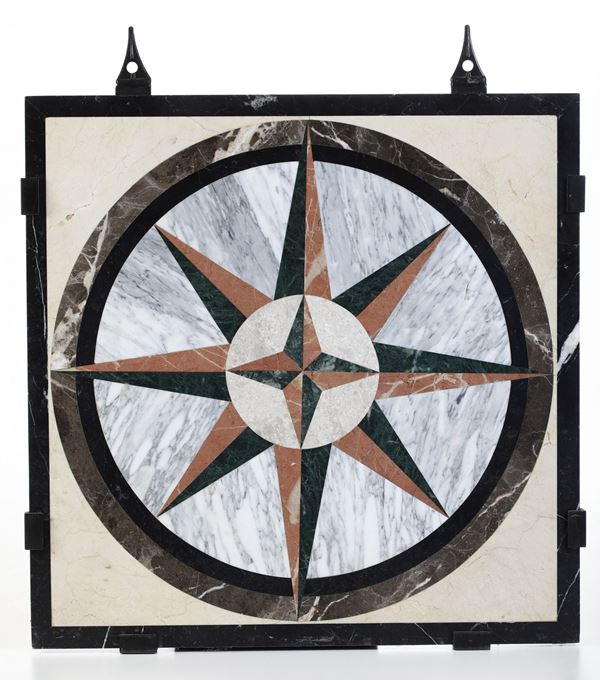 Due piani in marmo intarsiato policromi. XX secolo