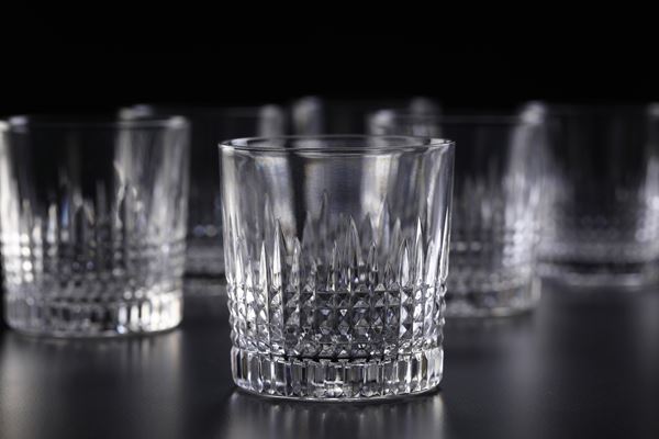 Venticinque bicchieri, XX secolo.