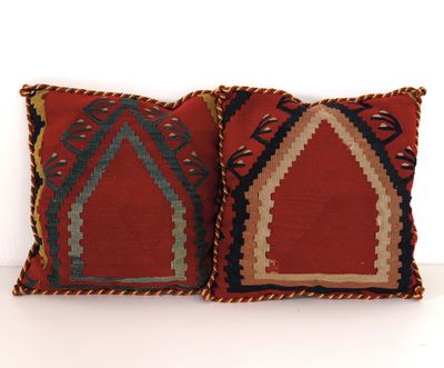 Lotto di Due Cuscini di Kilim, Anatolia Inizio XX Secolo