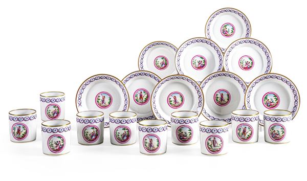 Dodici tazze da caffè Doccia, Manifattura Richard Ginori, seconda metà del XX secolo 