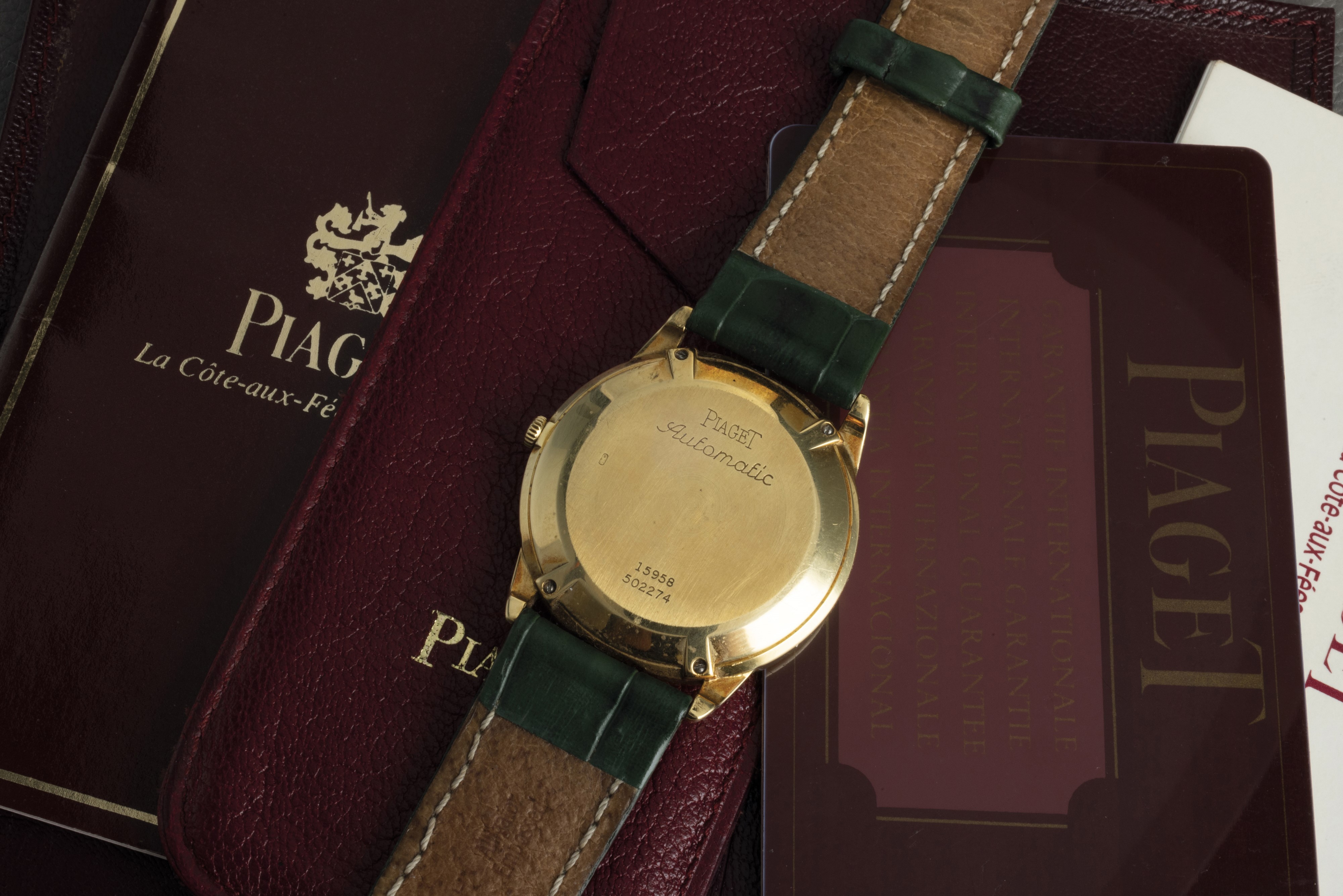 Piaget - Gouverneur Triplo Calendario con Fasi Lunari in Oro Giallo 18k, Carica Automatico con Ga...