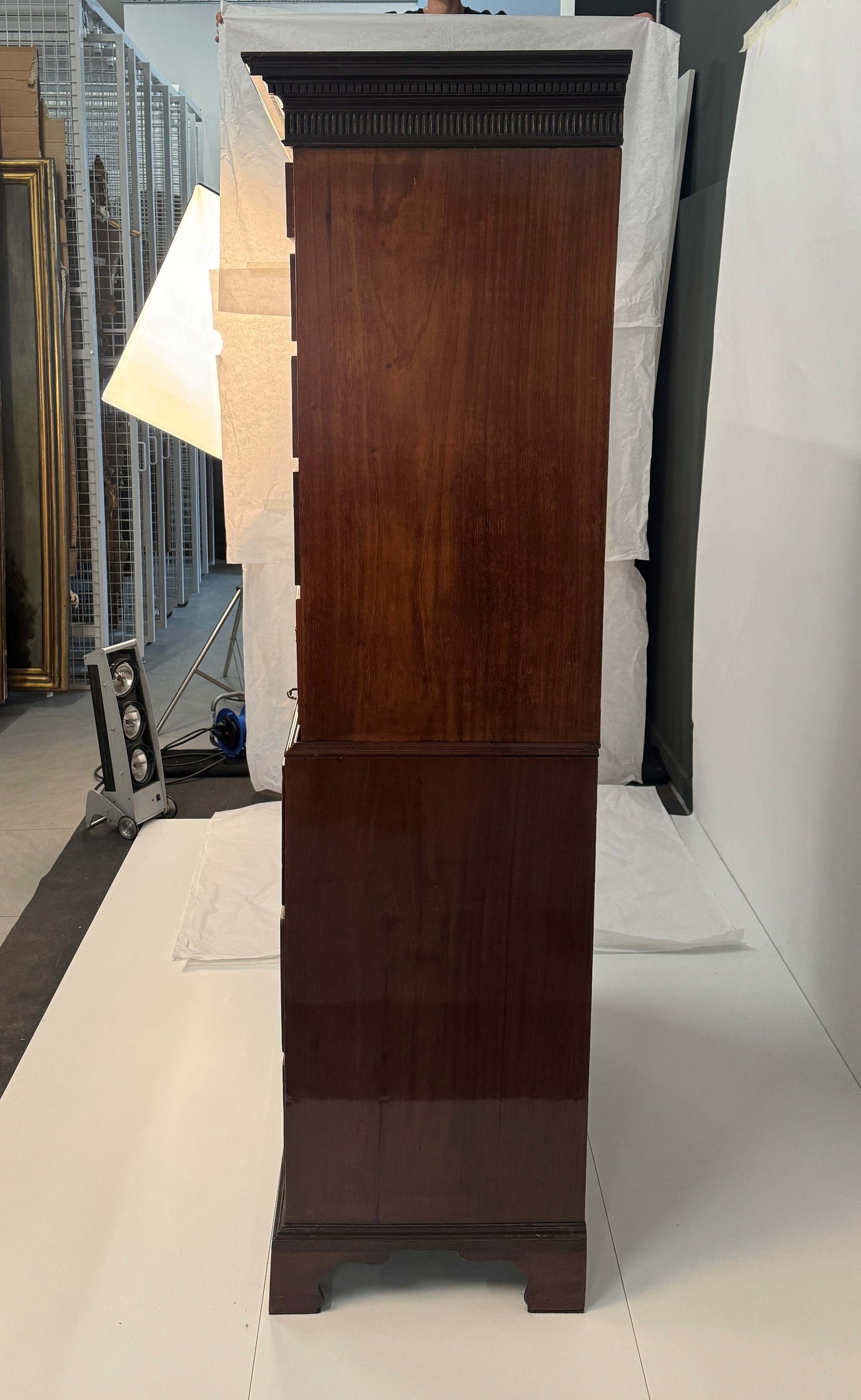 Tallboy in Mogano, Inghilterra, XIX Secolo