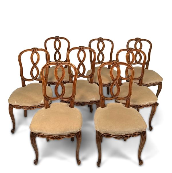 Otto sedie in noce, in stile veneziano del settecento, XX secolo
