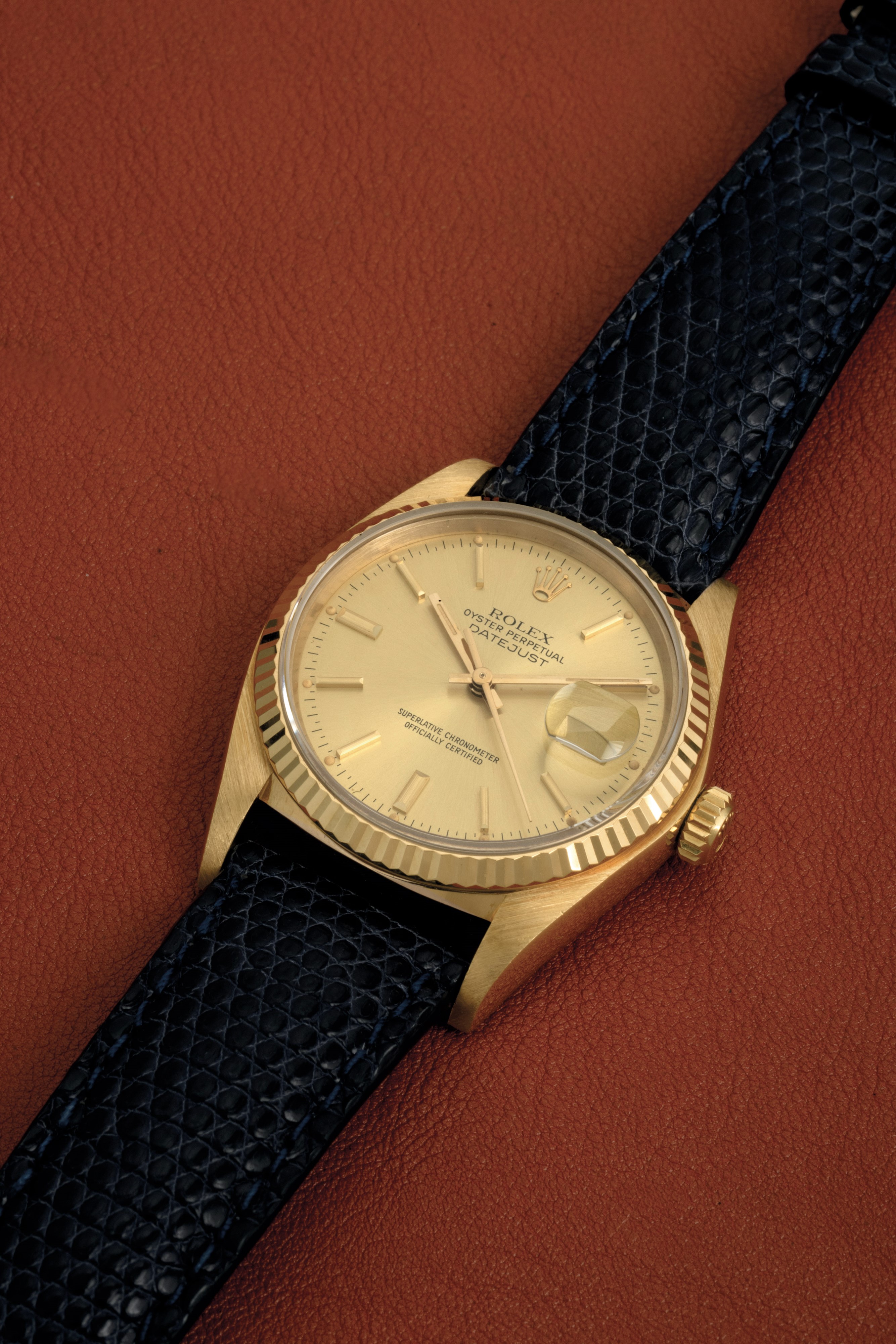 Rolex - Datejust Ref 16018 in Oro Giallo 18k, Quadrante Champagne con Indici Applicati, Carica Au...