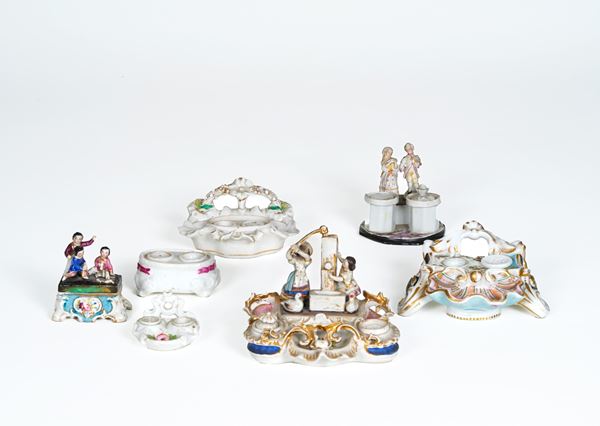 Sette servizi da scrittoio in miniatura, XIX secolo.