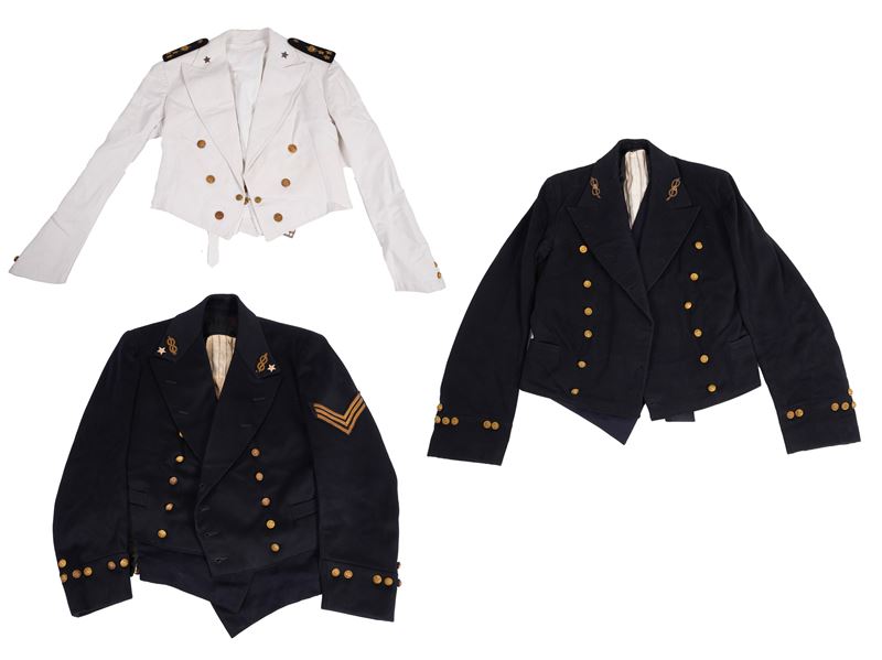 Tre divise di bordo  - Auction Maritime Art - Cambi Casa d'Aste