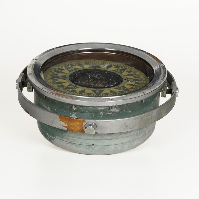 Bussola a liquido su sospensione cardanica  - Auction Maritime Art - Cambi Casa d'Aste