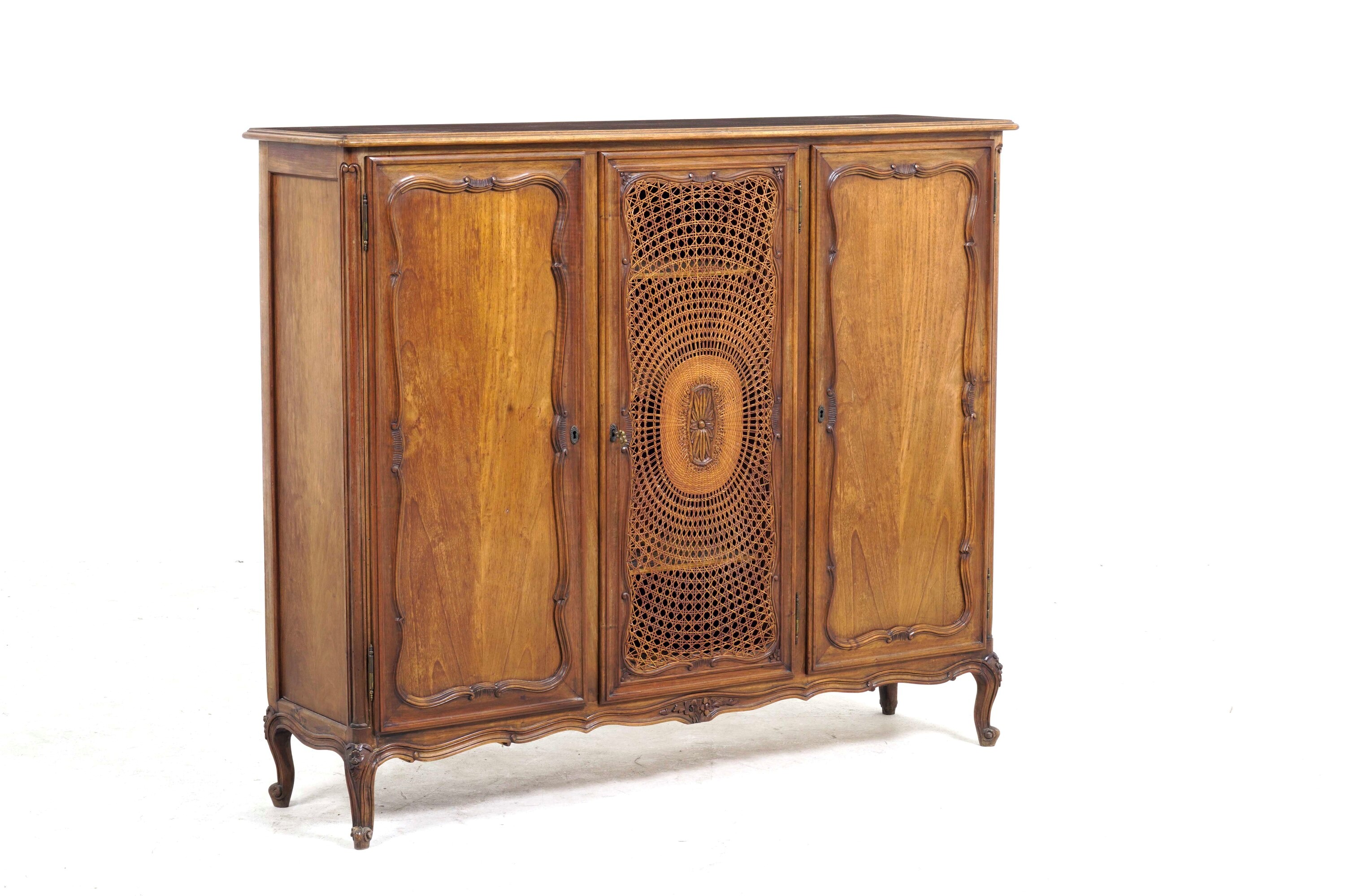 Credenza in Stile Barocchetto. XX Secolo