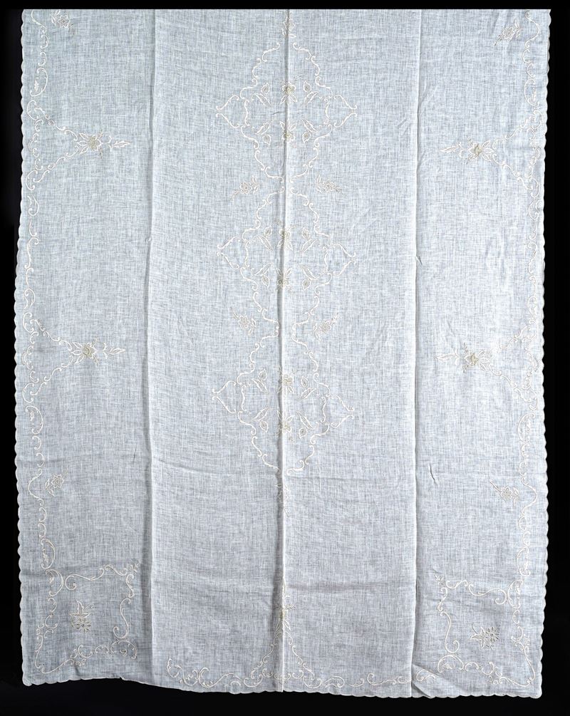 Tovaglia con ventiquattro tovaglioli  - Auction L'Art  de la Table - Cambi Casa d'Aste