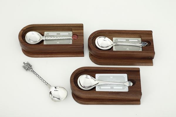 Quattro cucchiai in argento celebratvi. Argenteria italiana del XX secolo, argentiere Cesa, Alessandria