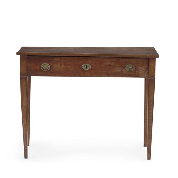 Scrittoio Luigi XVI in noce. XVIII-XIX secolo