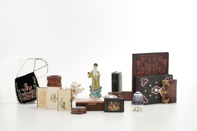 Lotto di curiosità  - Auction Antiquariato - Cambi Casa d'Aste