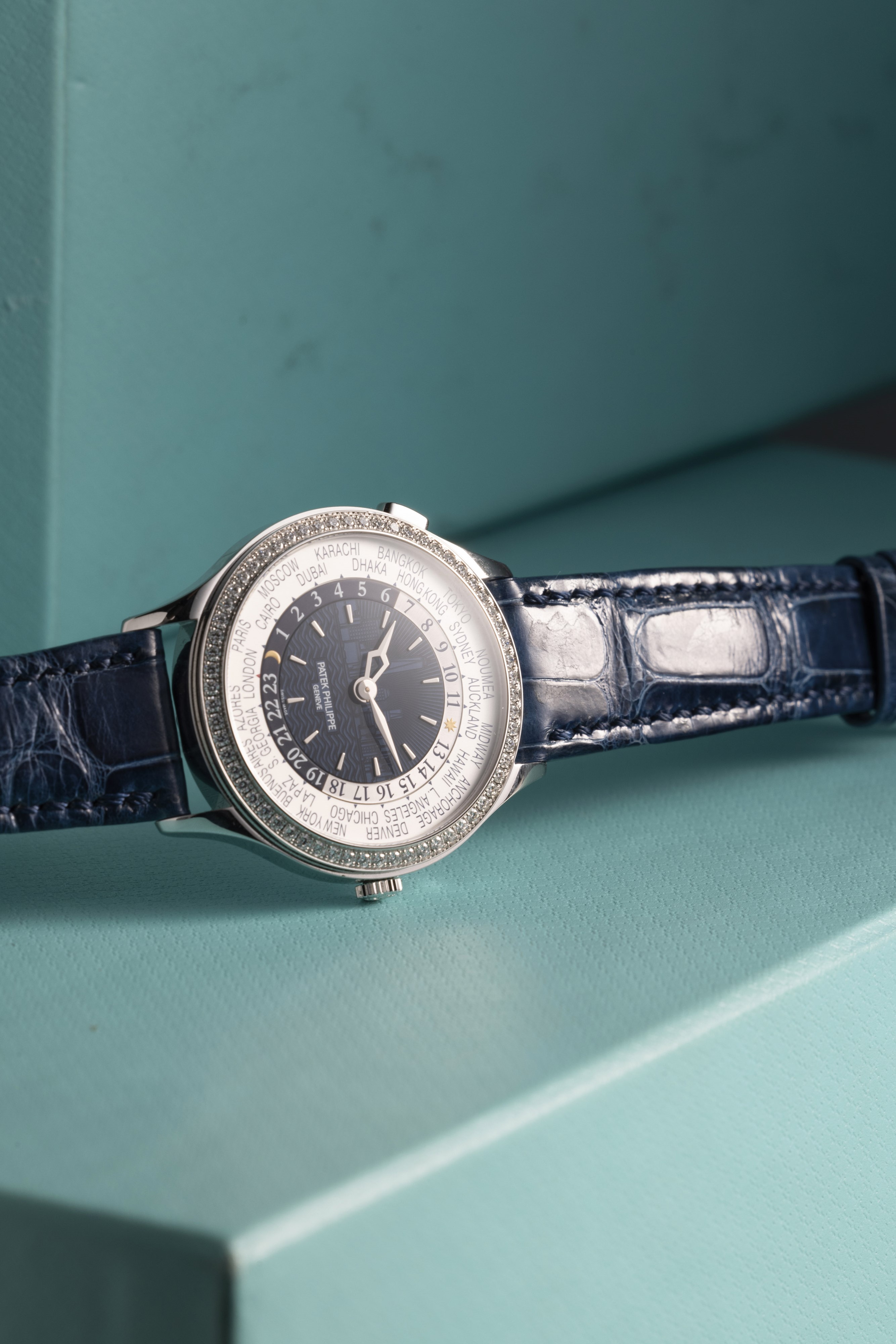 Patek Philippe - Worltime Ref 7130g in Oro Bianco 18k, Edizione Limitata 'new York' con Garanzia ...