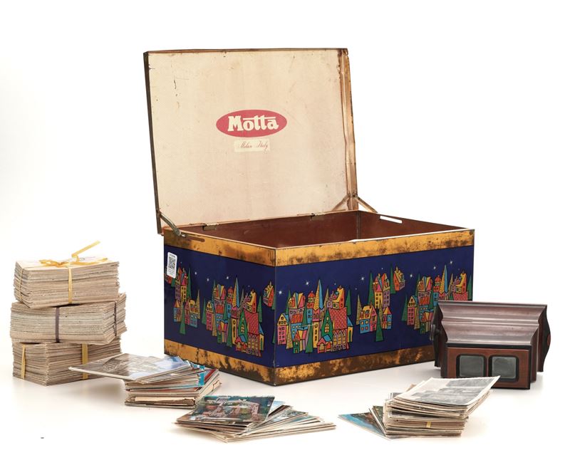 Scatola in metallo contenete lettere e cartoline  - Asta Antiquariato - Cambi Casa d'Aste