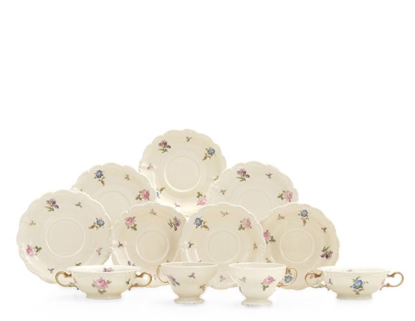 Elementi di un servizio "Pompadour". Germania, Manifattura Rosenthal, XX secolo.