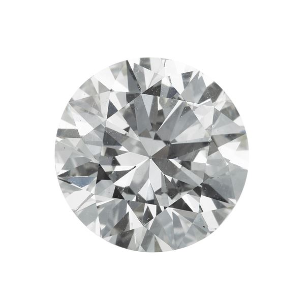 Brilliant-cut diamond weighing 5.07 carats, color M, clarity VS1, fluorescence very faint blue. Gemmological Report R.A.G. Torino n. DV24137