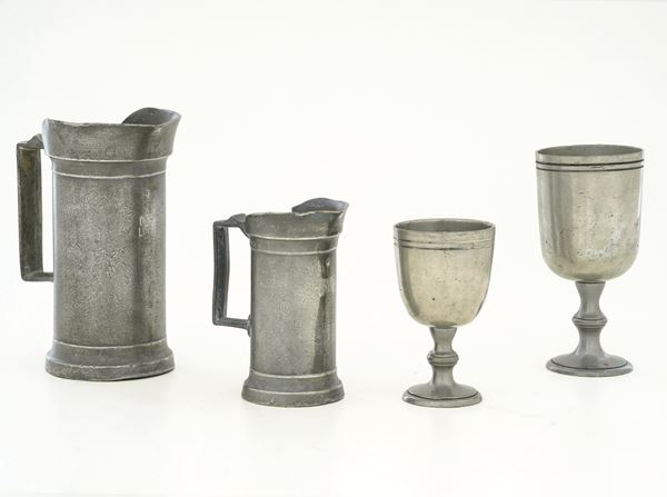 Lotto di due boccali e due bicchieri in peltro, XIX secolo