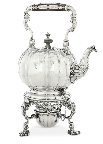 Importante Kettle. Londra 1731, Argentiere E. Buteux