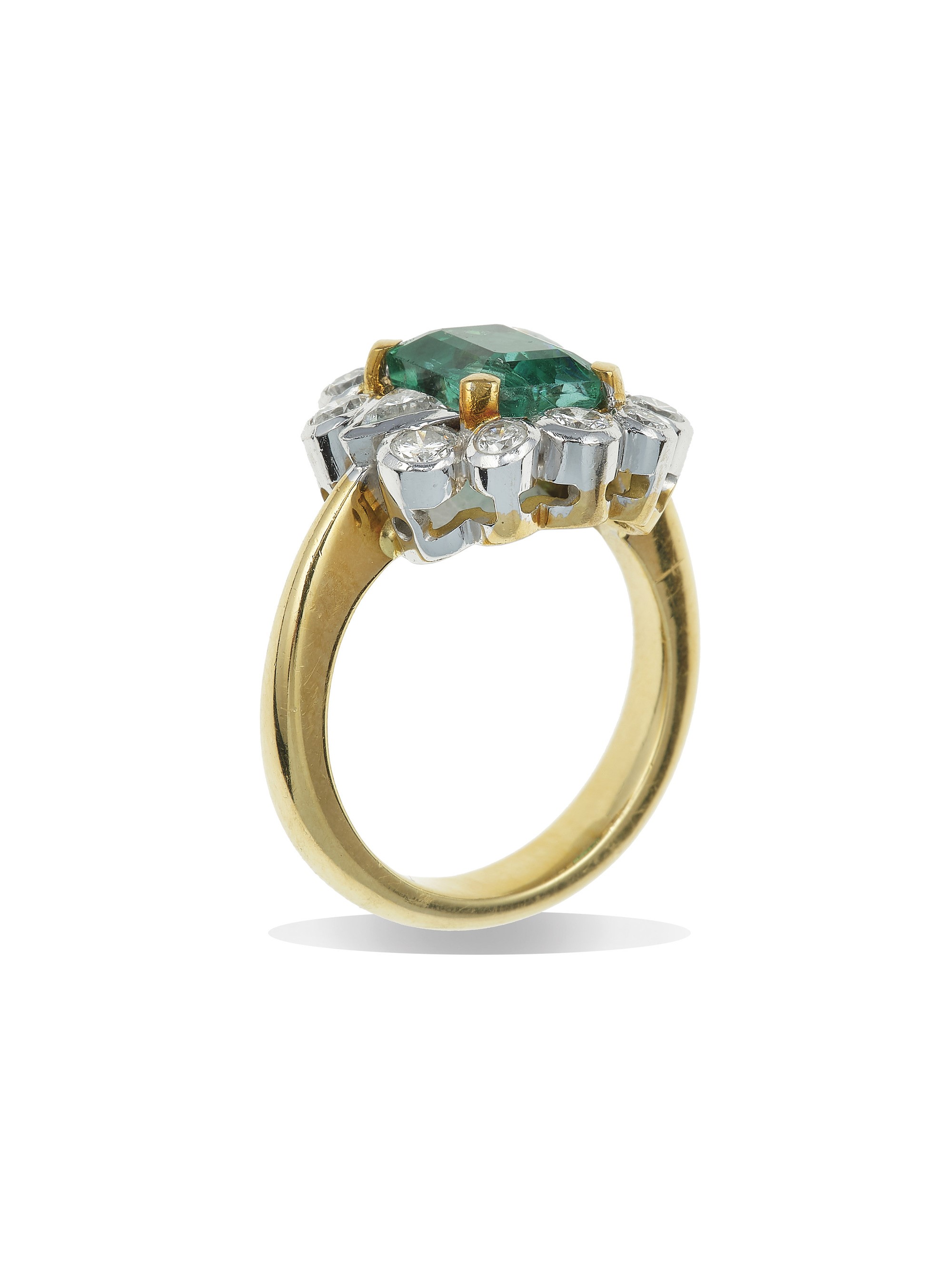 Anello con Smeraldo e Diamanti
