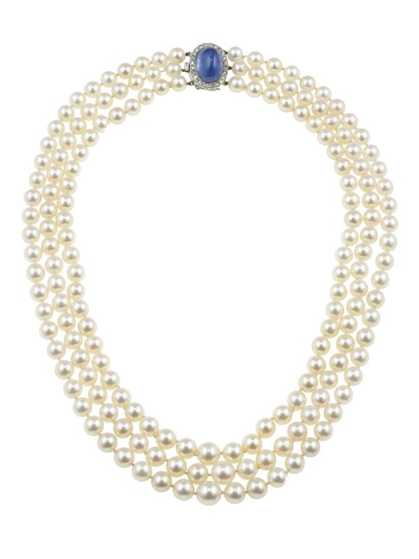 Cultured pearl and sapphire necklace. No indication of heating