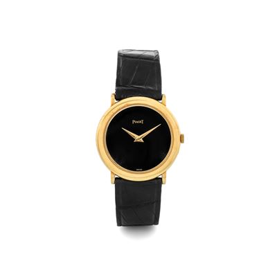 Elegante Classique in Oro Giallo 18k Quadrante in Onice, Carica Manuale, Corredato da Astuccio Or...