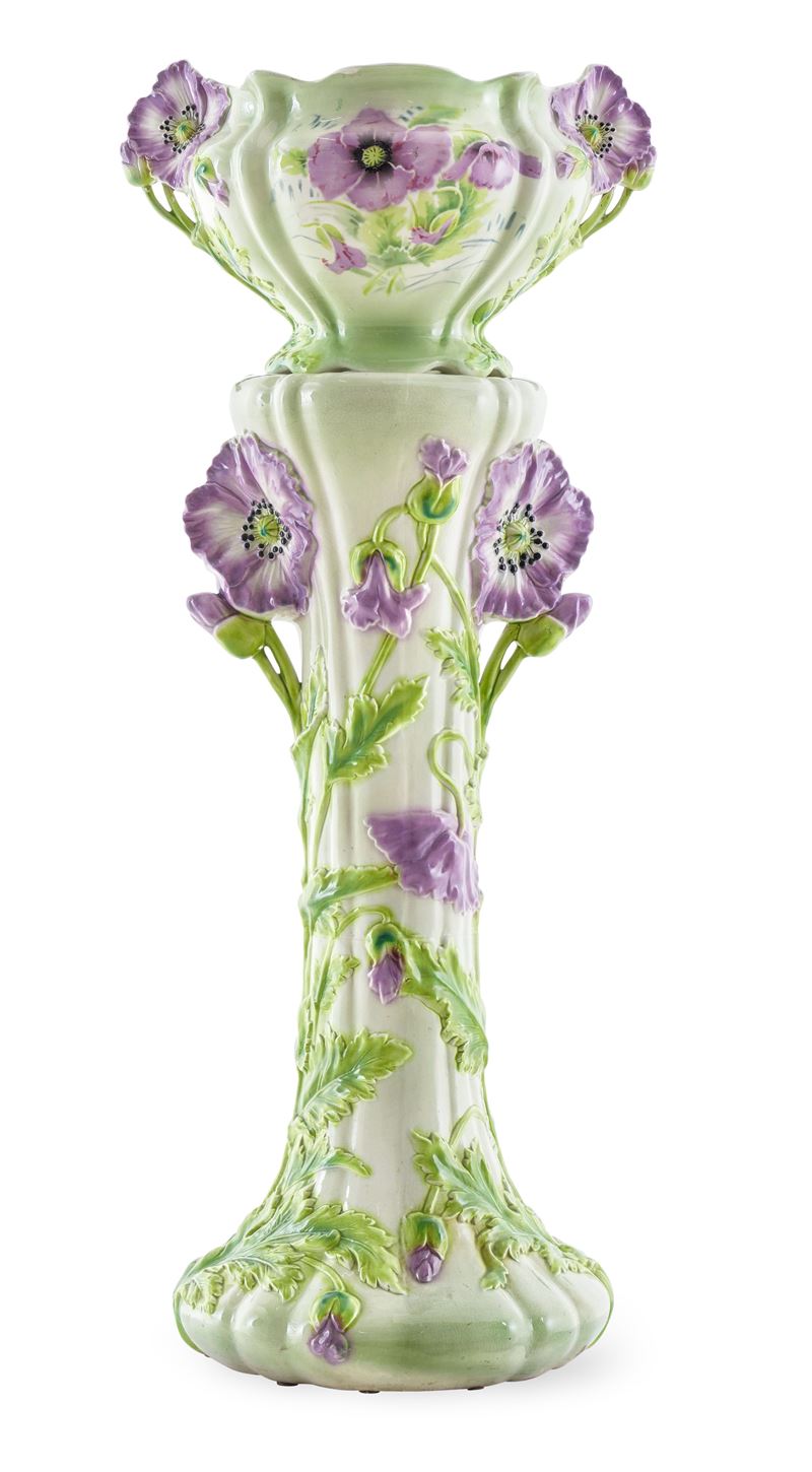 Grande cachepot con piedistallo. Belgio, Nimy, Manifattura Impériale et Royale, 1900 circa  - Asta Dimore Italiane - Cambi Casa d'Aste