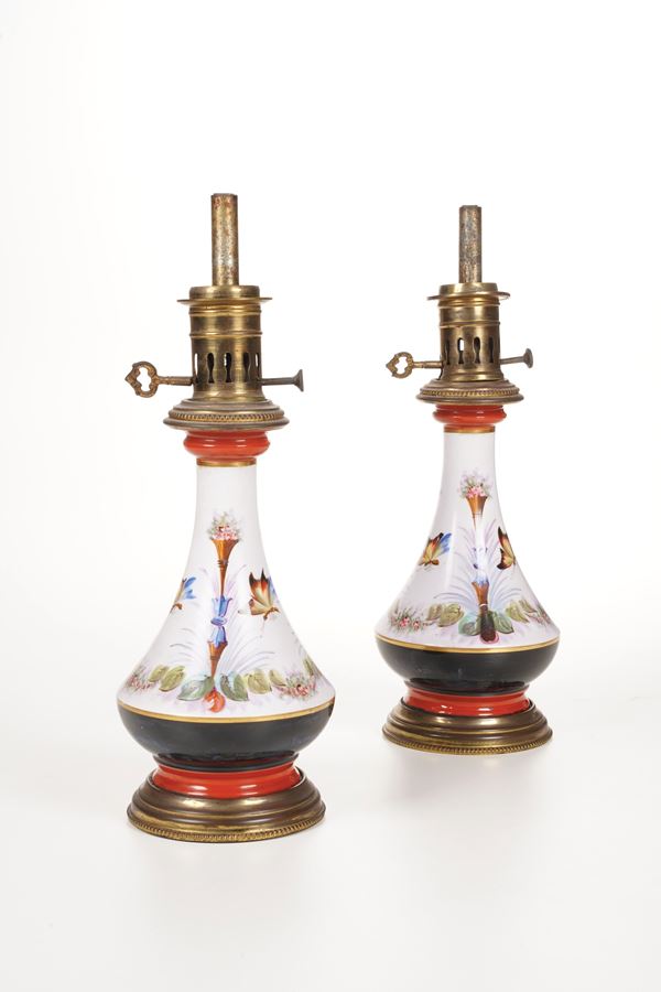 Coppia di lampade a petrolio, prima metà del XX secolo.