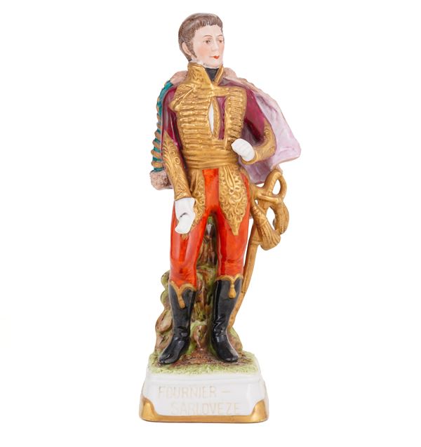 Figurina del generale Fournier-Sarlovèze. Germania, Manifattura di Scheibe-Alsbach (Turingia), XX secolo.