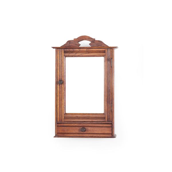 Piccolo pensile in legno