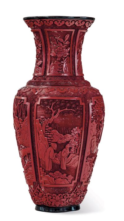Vaso in Lacca Rossa Intagliata con Scene di Vita Comune, Cina, XX Secolo