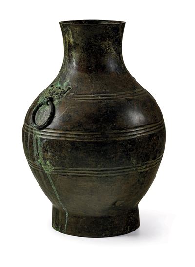 Vaso in Bronzo con Anse Ad Anello, Cina, Probabilmente Dinastia Ming (1368 - 1644)