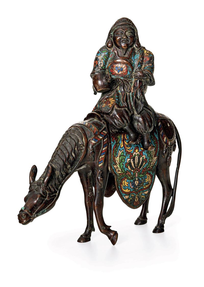 Figura di guerriero a cavallo a smalti policromi cloisonné, Giappone, XIX secolo  - Asta Sei Secoli di Arti e Arredi - III - Cambi Casa d'Aste