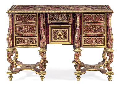 Scrivania "mazzarino" a Marqueterie Boulle. Francia, Possibile XVIII Secolo