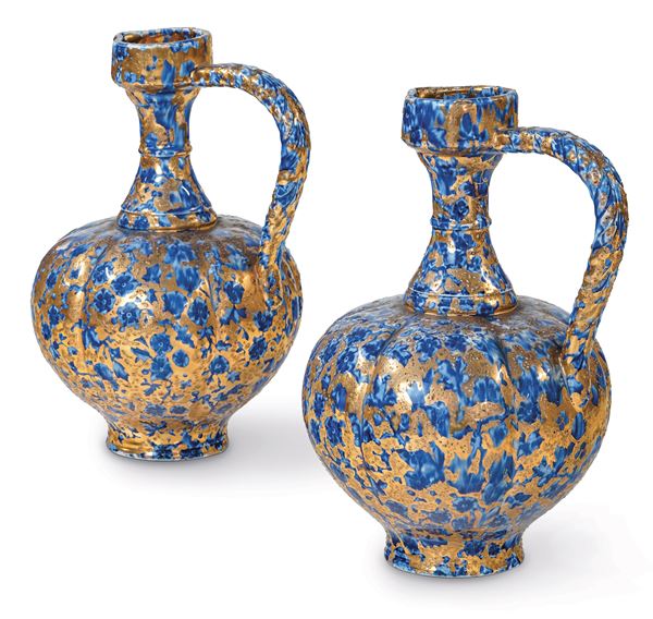 Coppia di bottiglie, XX secolo 