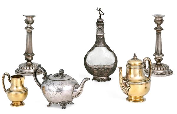 Lotto di vari oggetti in argento e metallo argentato