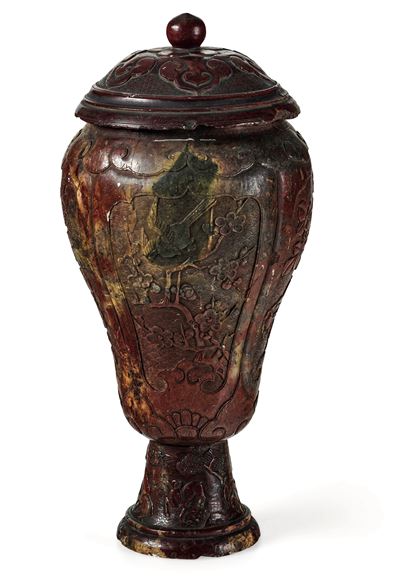 Vaso in Pietra Saponaria Scolpito Raffigurante Paesaggio con Motivi a Rilievo, Cina, Dinastia Qin...