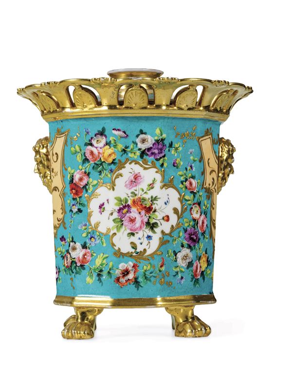 Vaso bruciaprofumi Francia (?), XIX secolo 