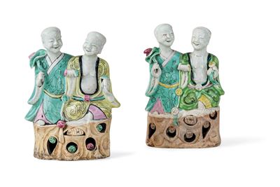 Coppia di Saggi in Porcellana Policroma Famiglia Rosa, Cina, Dinastia Qing, Epoca Qianlong (1736-...
