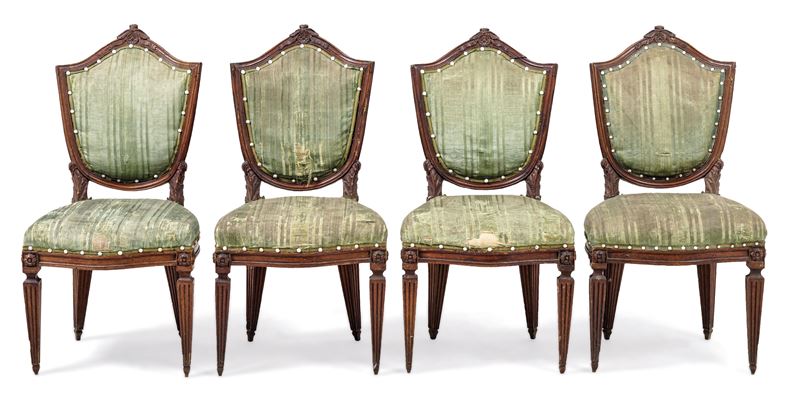 Quattro sedie in legno intagliato. XIX secolo  - Asta Sei Secoli di Arti e Arredi - III - Cambi Casa d'Aste