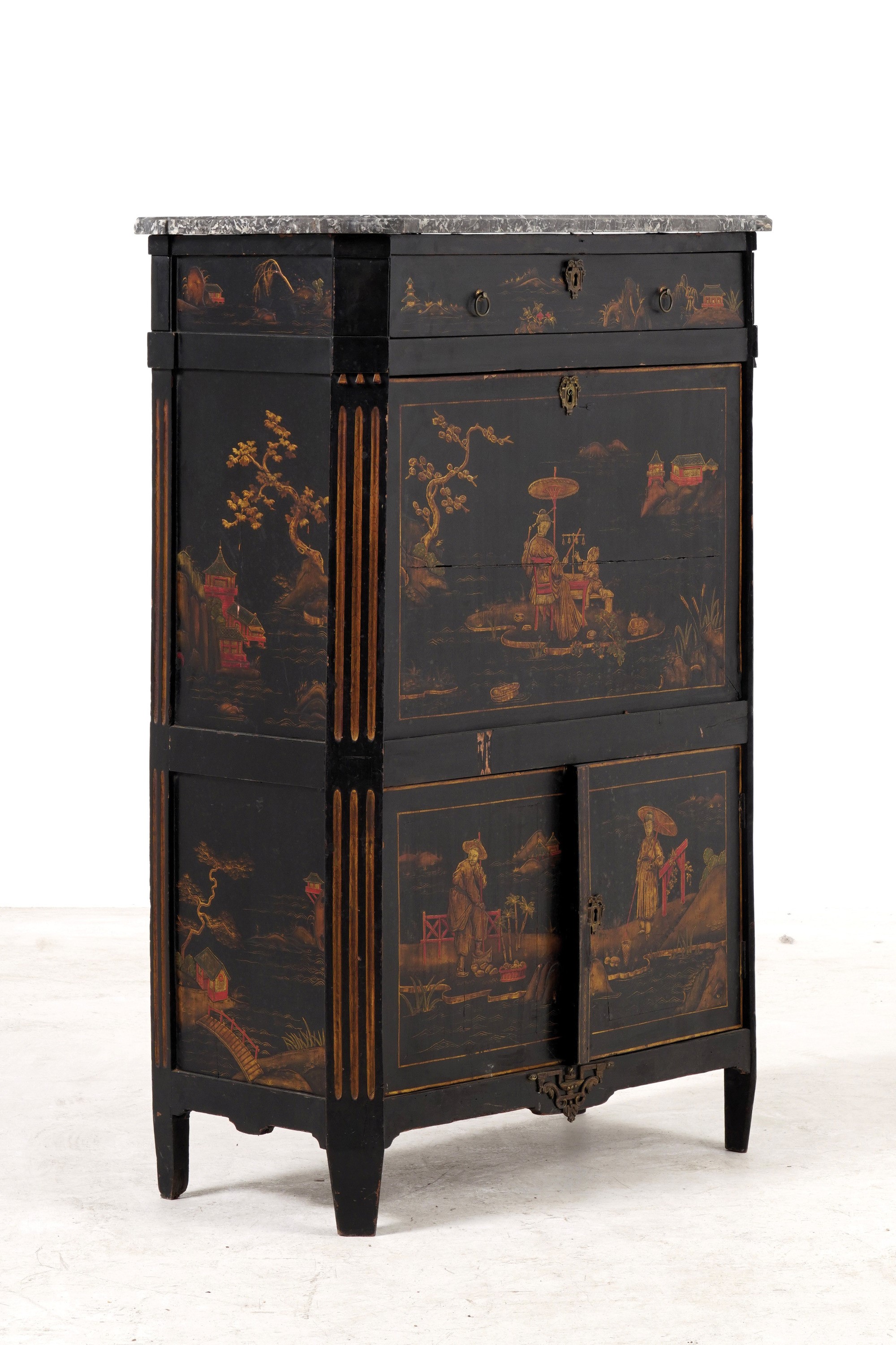 Secretaire Laccato a Chinoiserie. Inghilterra, XIX Secolo