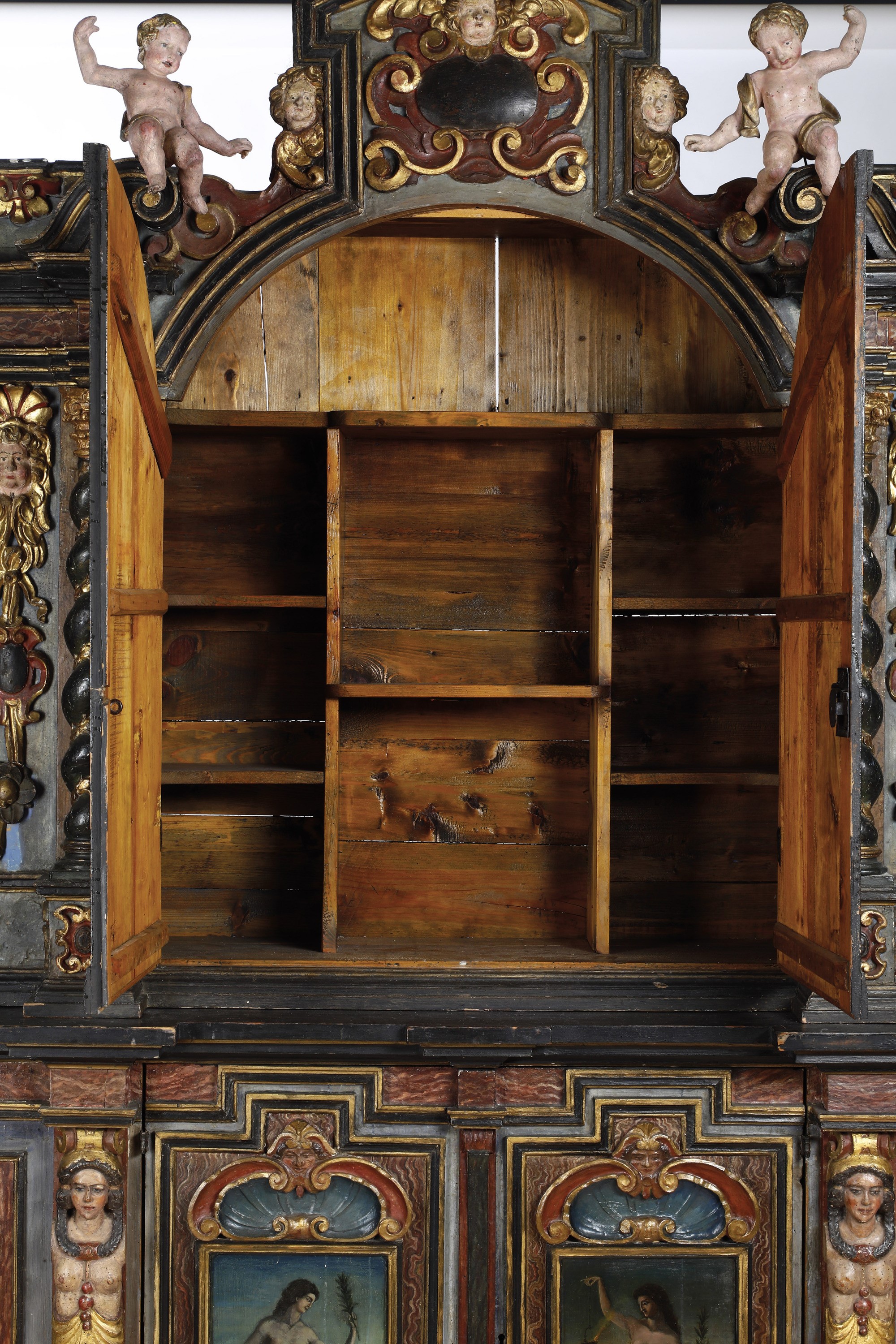 Grande Armoire Barocco. Probabilmente Germania, XVII-XVIII Secolo