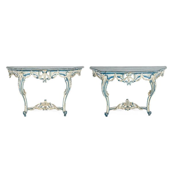 Coppia di consolles a goccia. Piemonte, XVIII secolo