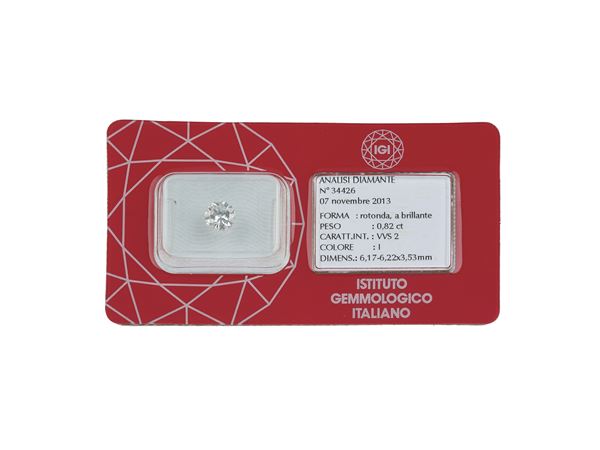 Brilliant-cut diamond weighing 0.82 carats, color I, clarity VVS2, fluorescence none. Gemmological Report IGI Milano n. 34426