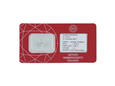 Diamante, taglio brillante ct 0.76, colore G, caratteristiche interne VVS2