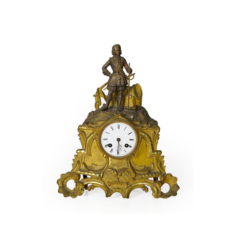 Pendola da tavolo in metallo dorato. Francia XIX-XX secolo  - Auction Antiques - Cambi Casa d'Aste